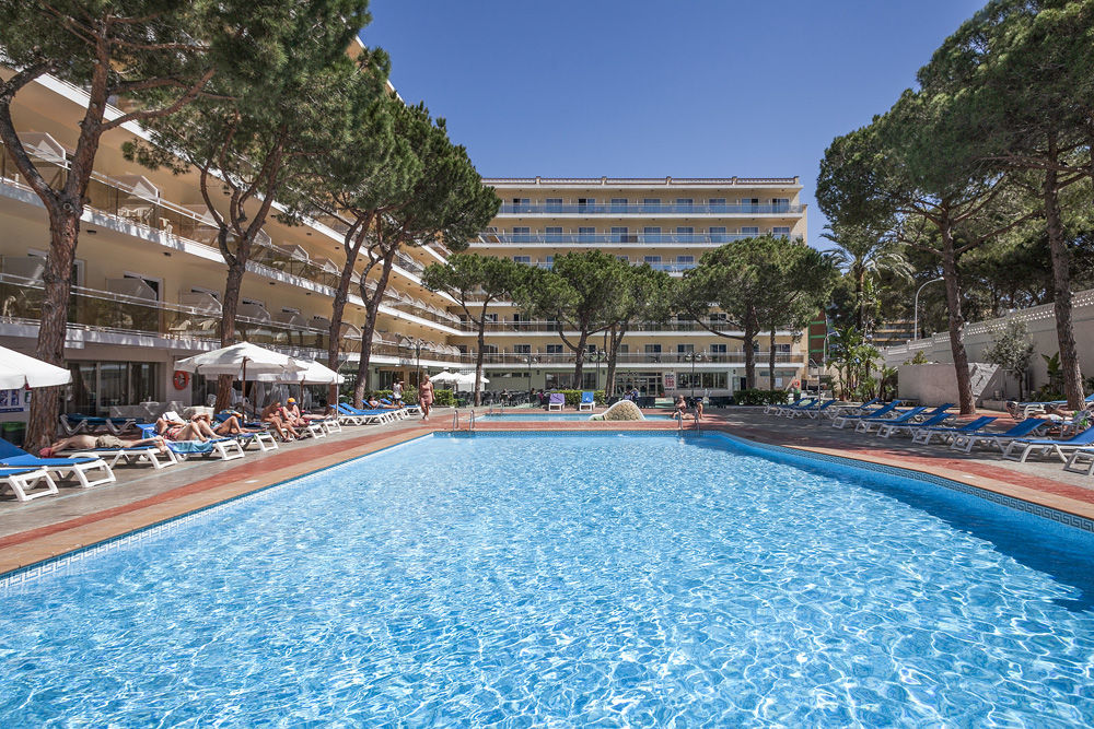 Hotel Best Oasis Park Salou Exteriör bild